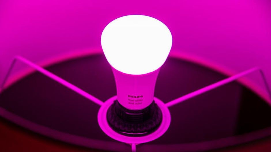 Learn How To Download An App That Is Able To Regulate Home Lighting