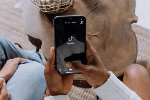 How to Make Transitions on TikTok + Best Tricks to Edit
